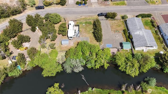 708 338th Place, Ocean Park, WA 98640