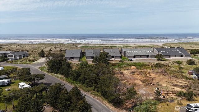 708 338th Place, Ocean Park, WA 98640