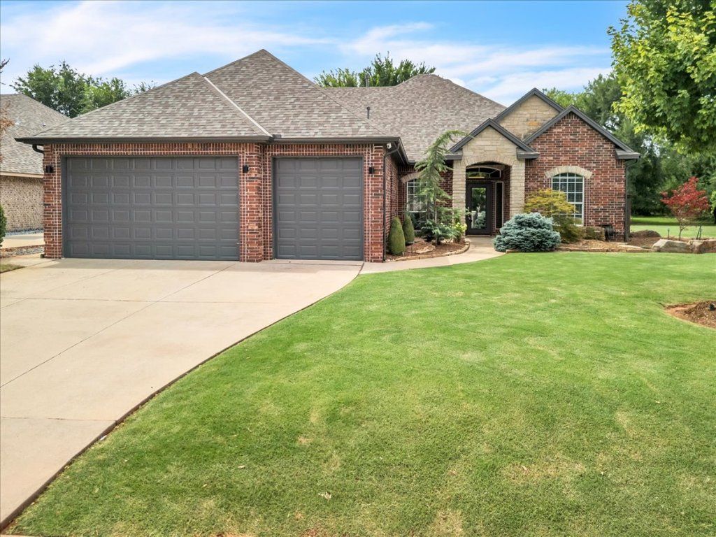 2216 Pine View Terrace, Edmond, OK 73003