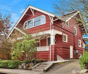 4511 1st Avenue NE, Seattle, WA 98105
