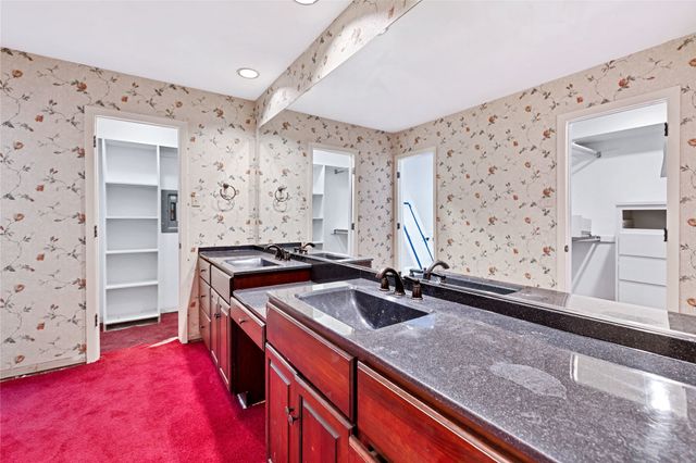 7106 Casablanca Court, Dallas, TX 75248