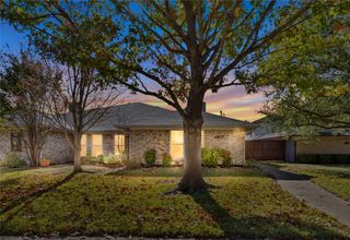 7106 Casablanca Court, Dallas, TX 75248
