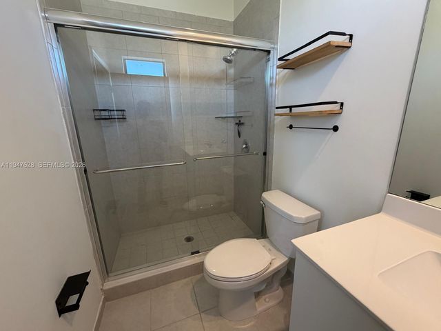 909 NE 211th Street, Miami, FL 33179