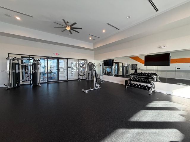 909 NE 211th Street, Miami, FL 33179