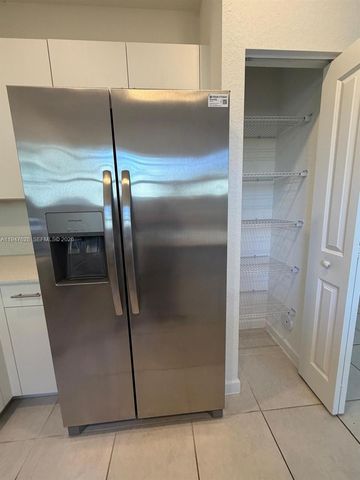 909 NE 211th Street, Miami, FL 33179