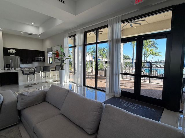 909 NE 211th Street, Miami, FL 33179