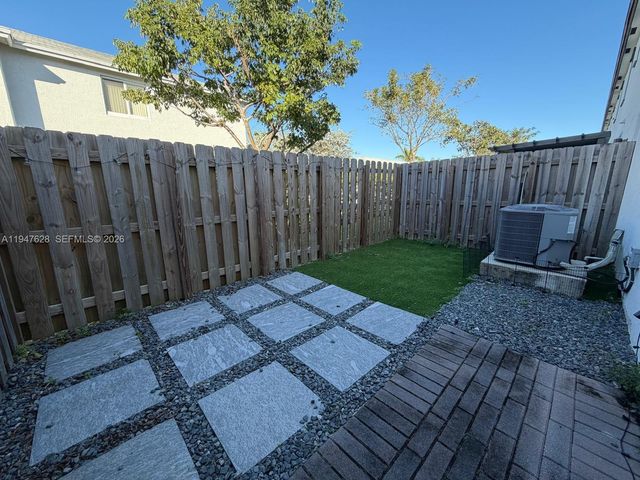 909 NE 211th Street, Miami, FL 33179