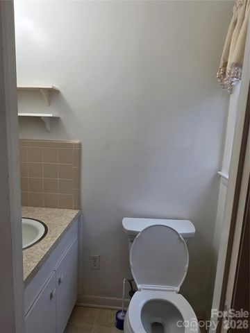 1400 Berry Street, Wadesboro, NC 28170