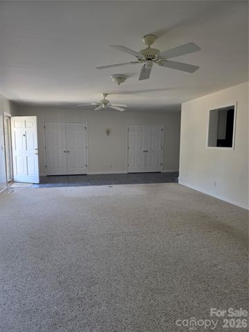 1400 Berry Street, Wadesboro, NC 28170