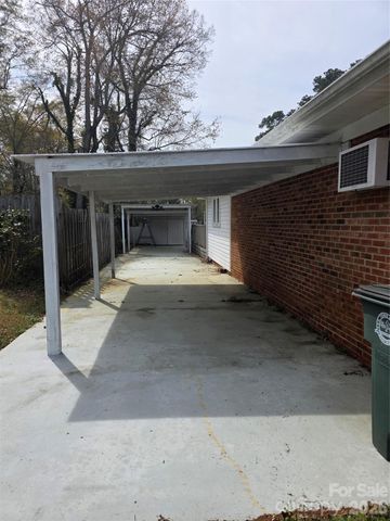 1400 Berry Street, Wadesboro, NC 28170