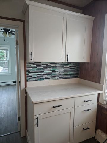 59 Court Street, Bristol, RI 02809