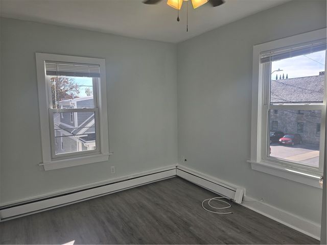 59 Court Street, Bristol, RI 02809