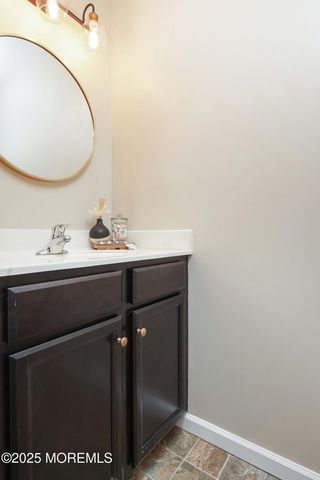 207 Harvest Way, Toms River, NJ 08755