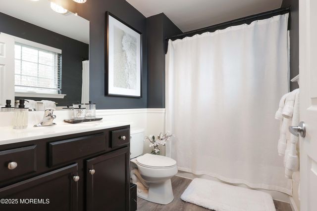 207 Harvest Way, Toms River, NJ 08755