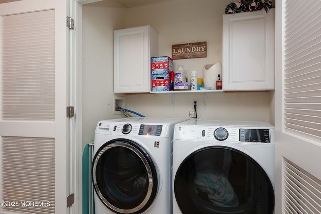 207 Harvest Way, Toms River, NJ 08755