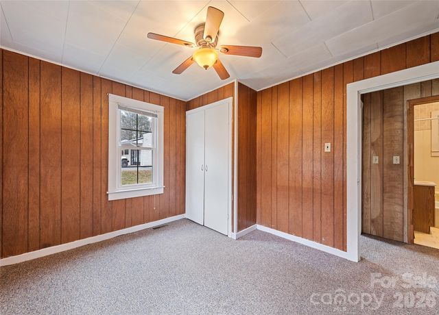 1124 Skyland Drive, Sylva, NC 28779