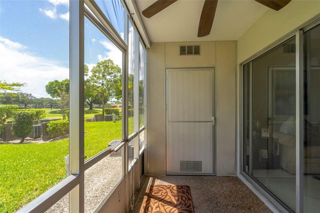 900 SW 128th Avenue 105D, Pembroke Pines, FL 33027