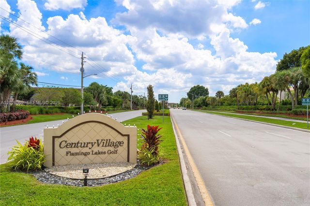 900 SW 128th Avenue 105D, Pembroke Pines, FL 33027