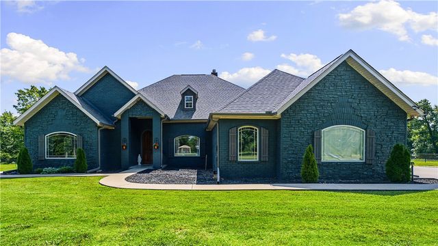 13878 Wayne Boyd Road, Lincoln, AR 72744
