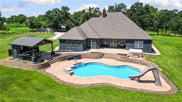 13878 Wayne Boyd Road, Lincoln, AR 72744