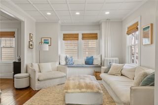 35 Hall Avenue, Newport, RI 02840