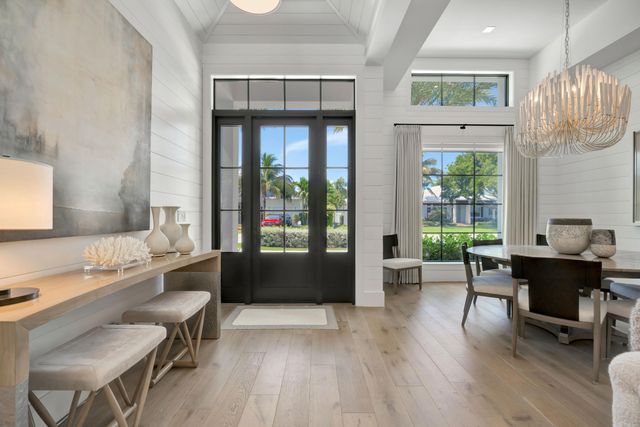 109 NE 9th Street, Delray Beach, FL 33444