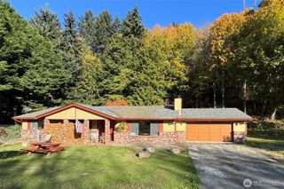 572 Strait View Drive, Port Angeles, WA 98363