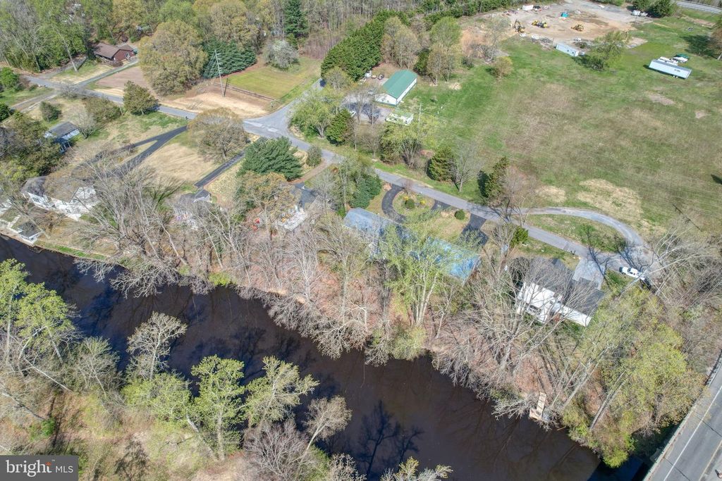 Image 49 of property listing at 31729 W EDGE RD, Millington, MD 21651