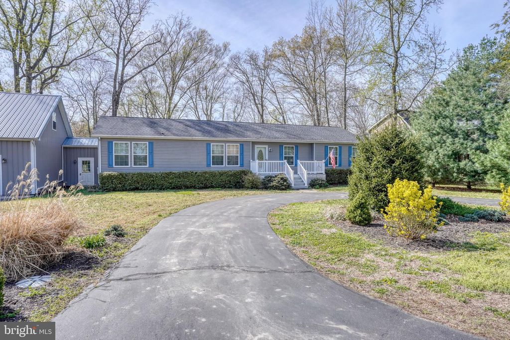 Image 53 of property listing at 31729 W EDGE RD, Millington, MD 21651