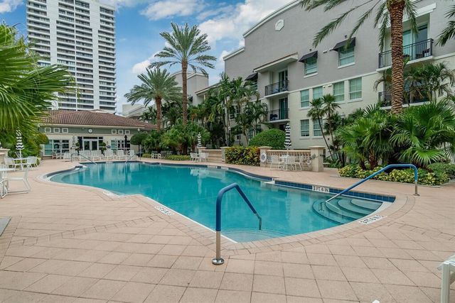 600 S Dixie Highway 519, West Palm Beach, FL 33401