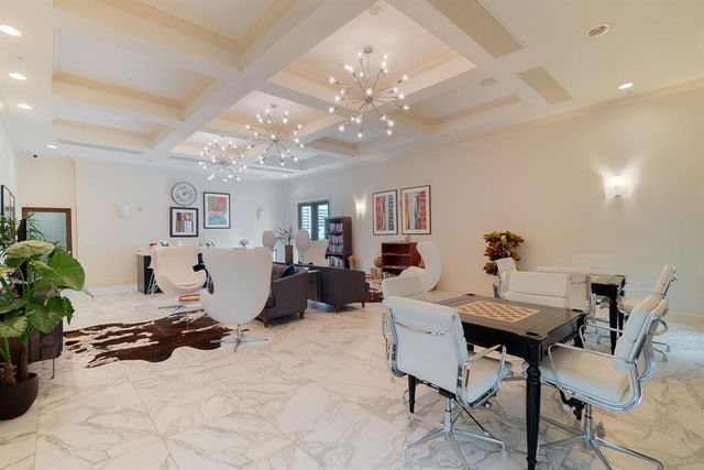 600 S Dixie Highway 519, West Palm Beach, FL 33401