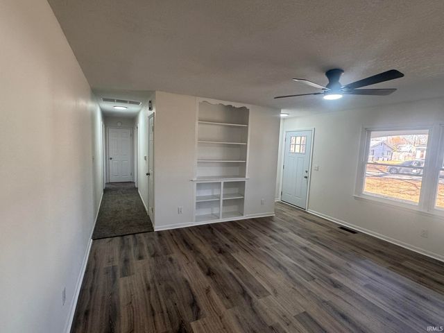 3613 Kirkfield Drive, Fort Wayne, IN 46815