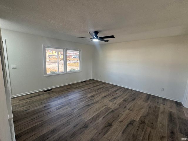 3613 Kirkfield Drive, Fort Wayne, IN 46815