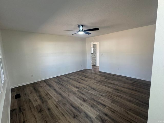 3613 Kirkfield Drive, Fort Wayne, IN 46815