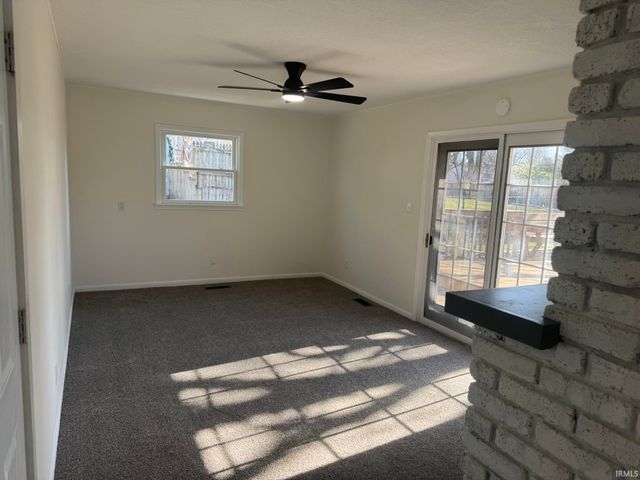 3613 Kirkfield Drive, Fort Wayne, IN 46815