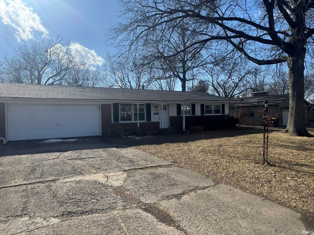 3613 Kirkfield Drive, Fort Wayne, IN 46815