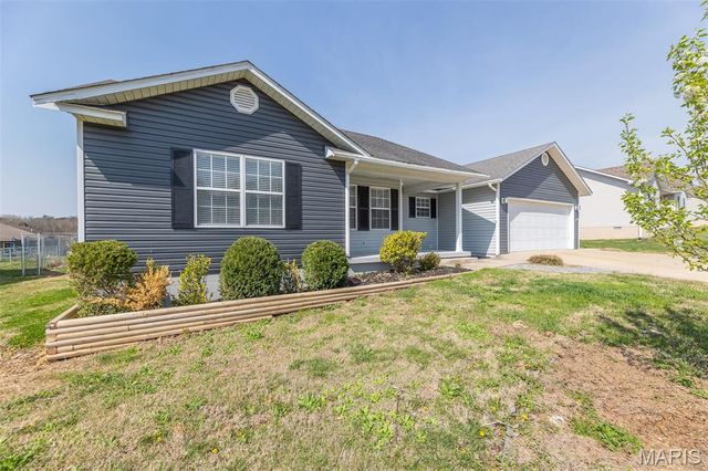 354 Murfield Drive, Poplar Bluff, MO 63901