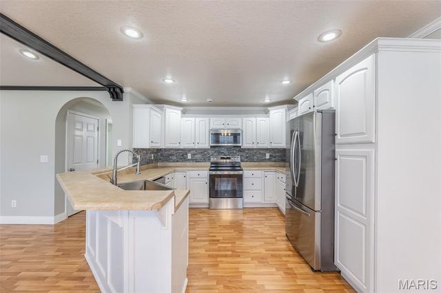 354 Murfield Drive, Poplar Bluff, MO 63901