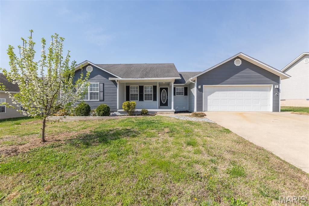 354 Murfield Drive, Poplar Bluff, MO 63901