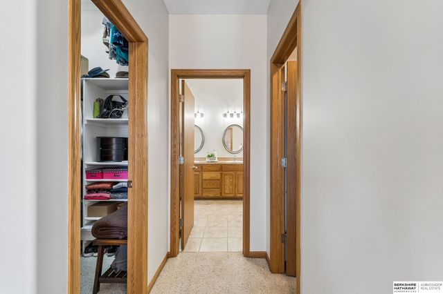 4304 N 176th Avenue, Omaha, NE 68116