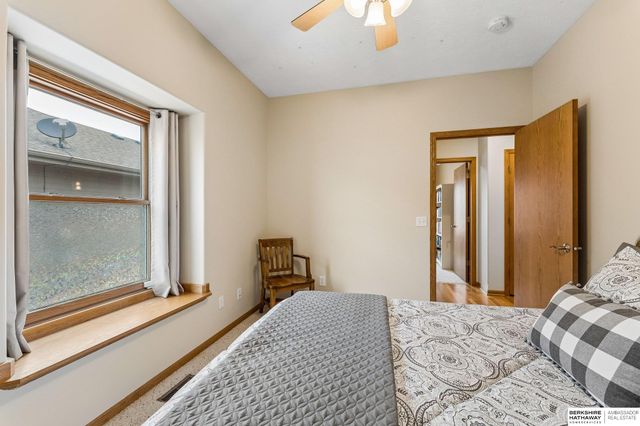 4304 N 176th Avenue, Omaha, NE 68116