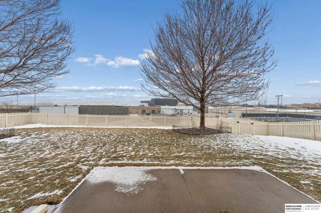 4304 N 176th Avenue, Omaha, NE 68116