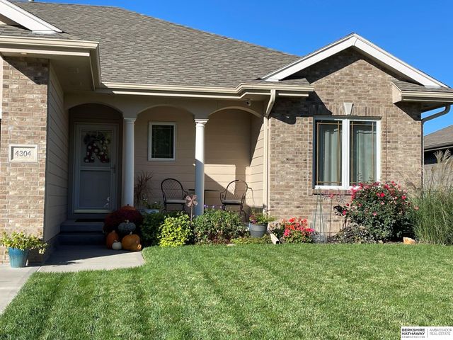 4304 N 176th Avenue, Omaha, NE 68116