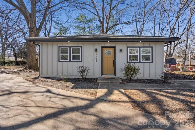 1713 Davis Park Road, Gastonia, NC 28052