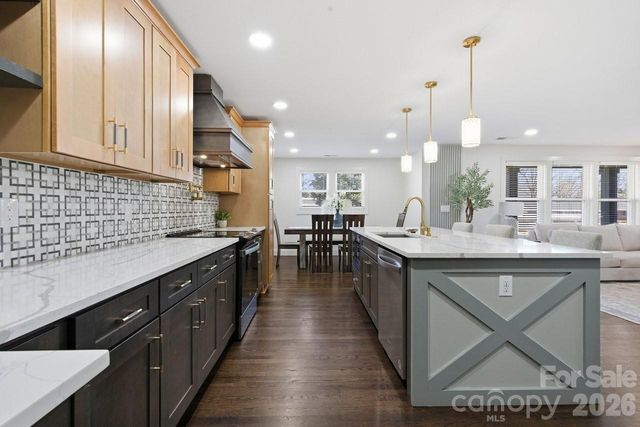 1713 Davis Park Road, Gastonia, NC 28052