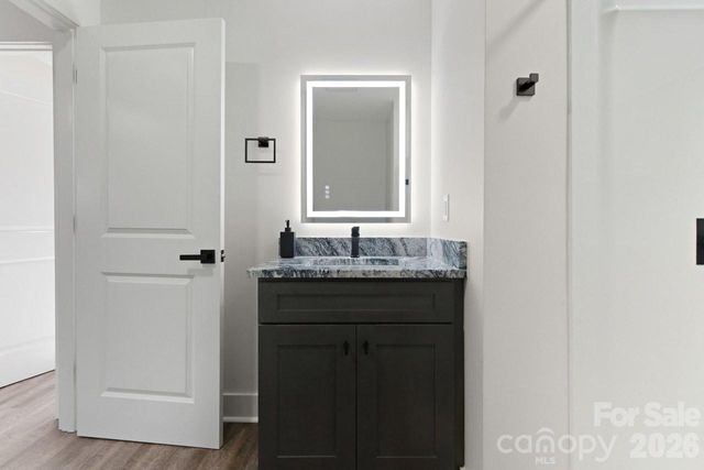 1713 Davis Park Road, Gastonia, NC 28052