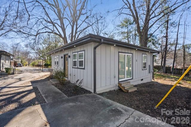 1713 Davis Park Road, Gastonia, NC 28052