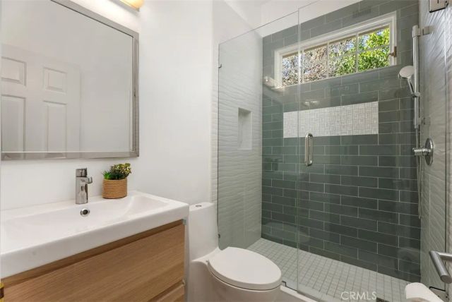 25582 Rapid Falls, Laguna Hills, CA 92653