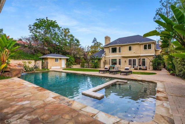 25582 Rapid Falls, Laguna Hills, CA 92653