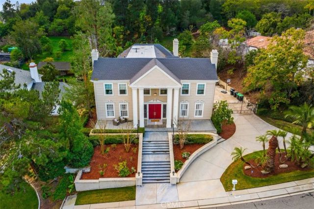 25582 Rapid Falls, Laguna Hills, CA 92653